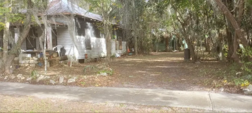 Trusted garden landscaping for residential properties across East Palatka, FL - Harold and Ethel Plus Lawn Service