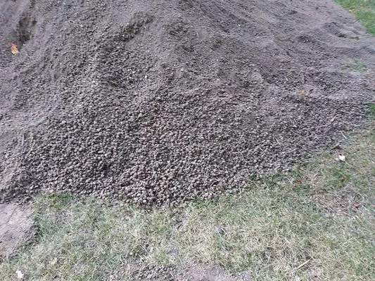 Harolds Landscaping & Excavating Logo