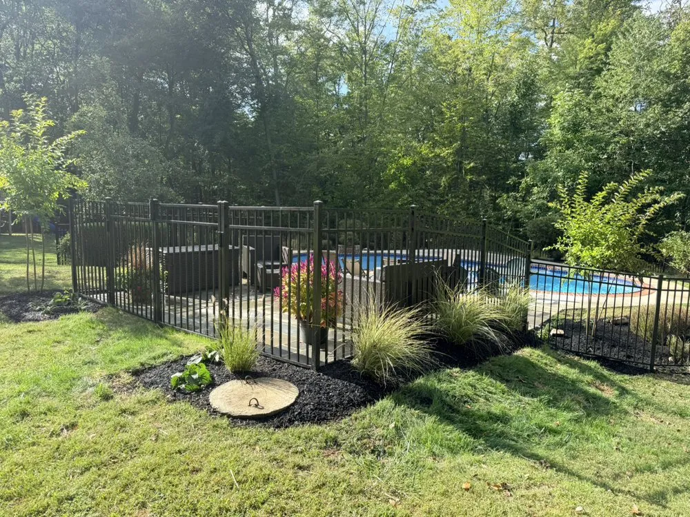 Custom lawn mowing service experts serving Broomall, PA - Harpwell Gardens and Landscape