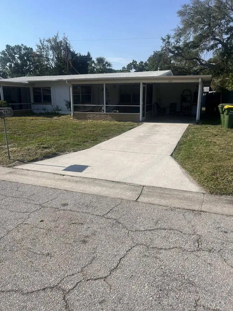 Local lawn mowing service for homes across Sarasota, FL - Harrell Lawncare