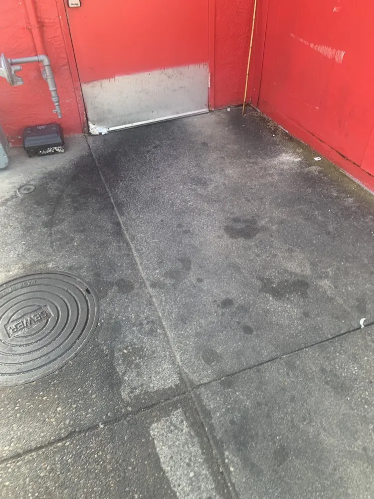 Custom yard maintenance for residential properties in La Fayette, AL by Harrington Services