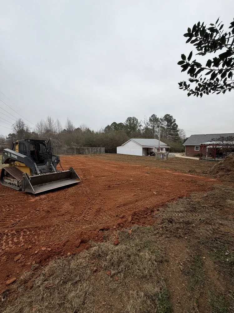 Custom lawn care service in Norwood, NC by Harrington’s Lawn Service