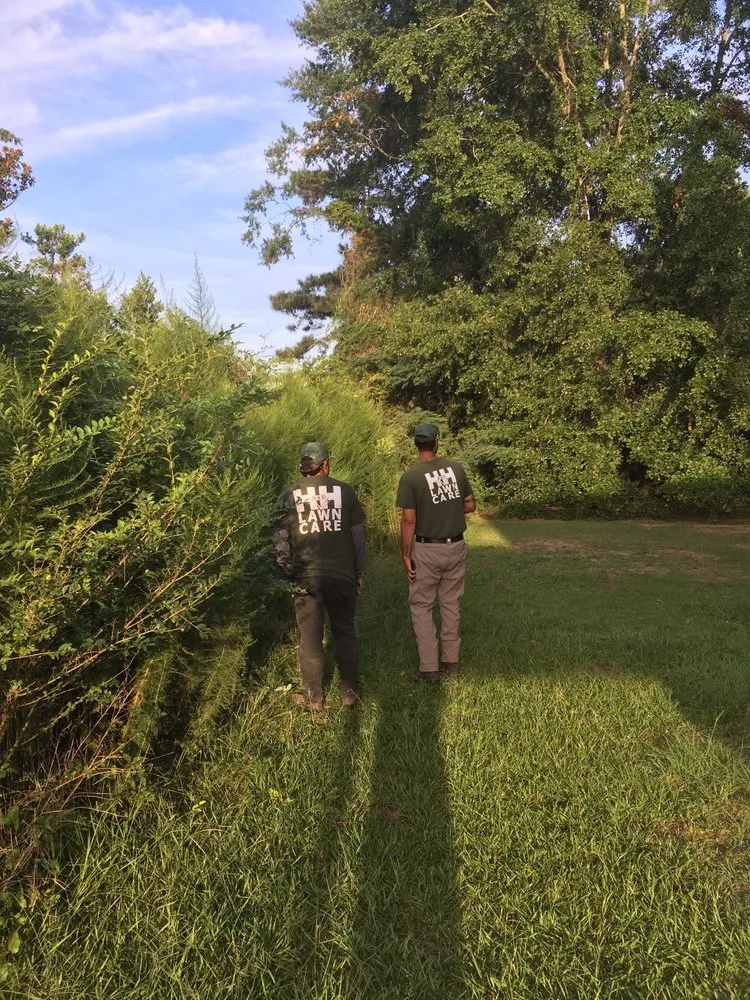 Top-rated landscape installation experts serving Fayetteville, NC - Harris & Harris Lawncare