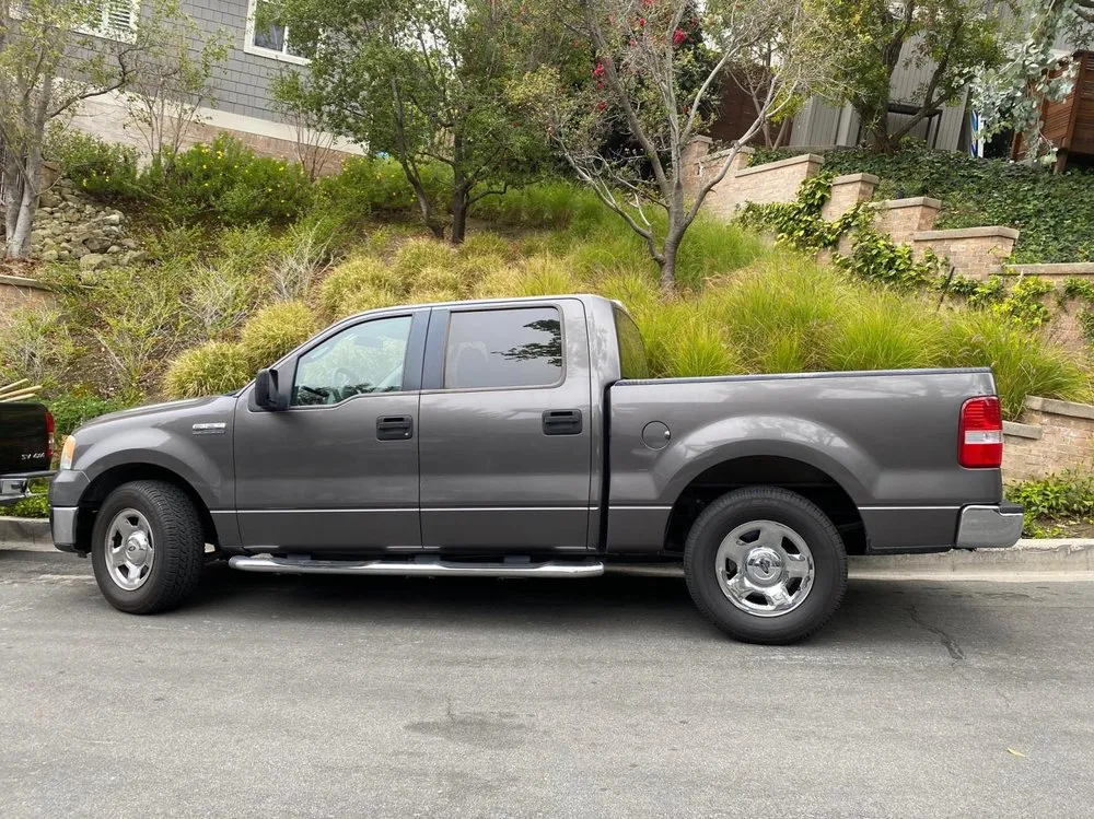 Local yard maintenance in Corona, CA - Harris Landscaping