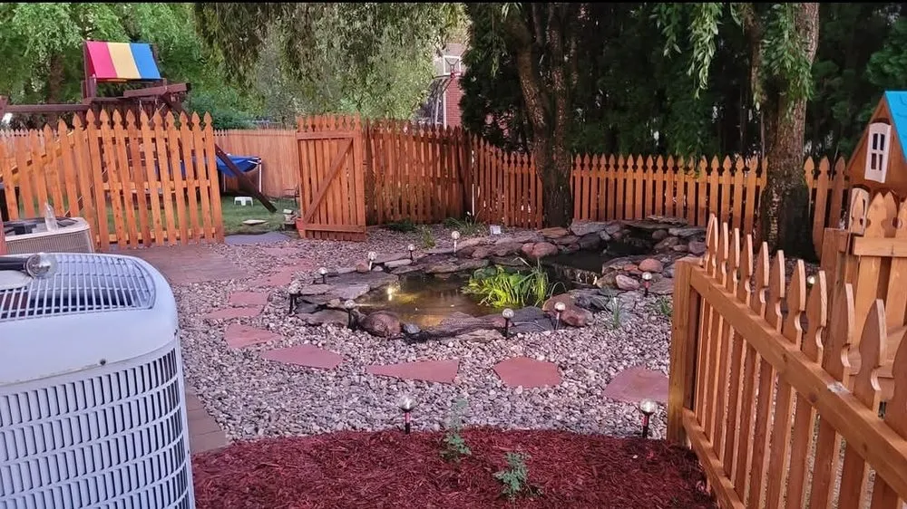 Expert landscaping services experts serving Louisville, KY - Harris Lawn And Landscape