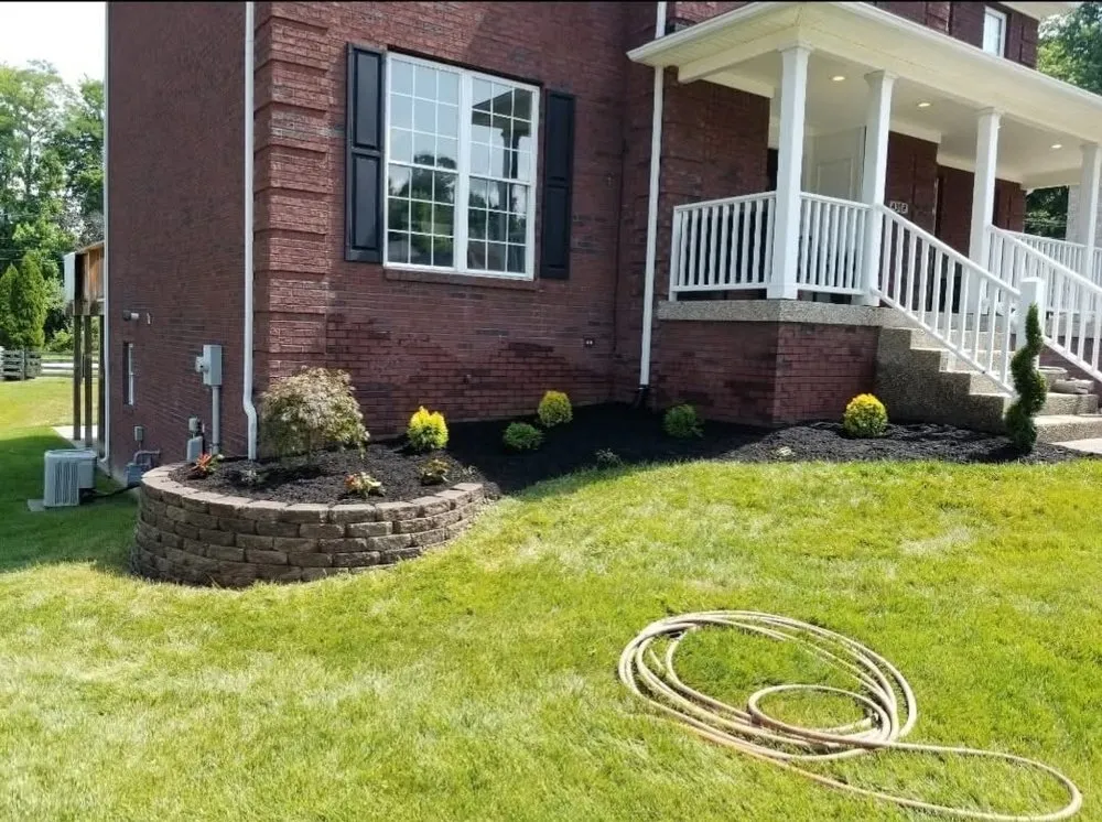 Reliable garden landscaping in Louisville, KY by Harris Lawn And Landscape