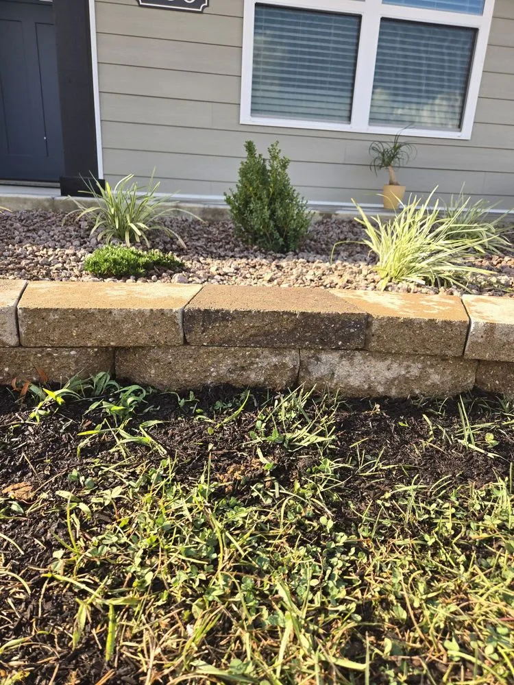 Reliable landscape installation in Louisville, KY - Harris Lawn And Landscape