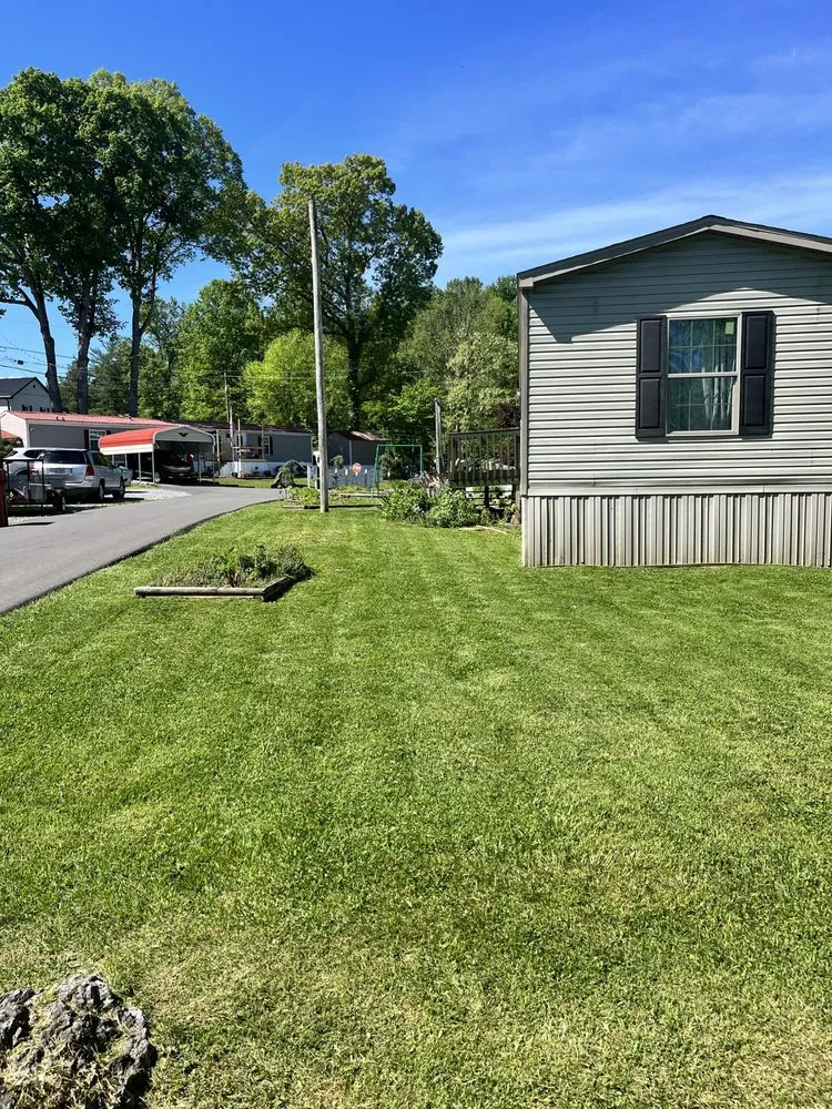 Reliable landscaping services in Johnson City, TN - Harris Lawn Care