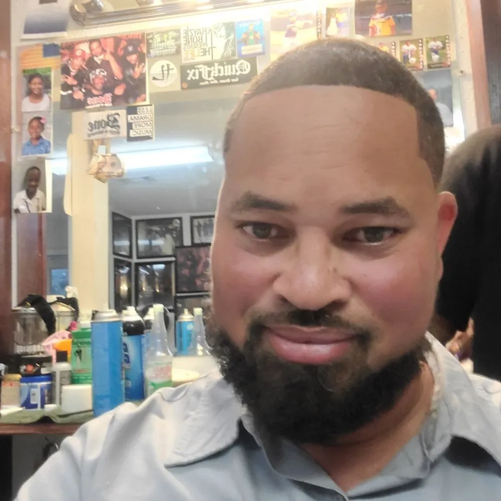 Trusted lawn care service for beautiful yards in Waveland, MS by Harris Outdoor Service