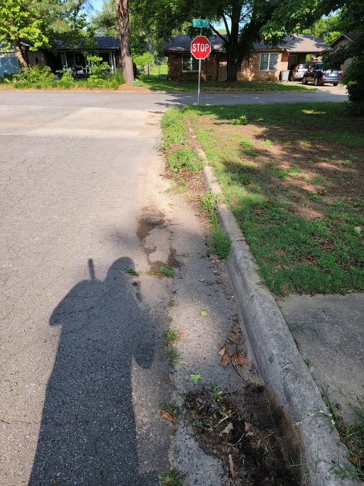 Affordable lawn mowing service with custom design in Spiro, OK by Harrison's Lawn And Maintenance