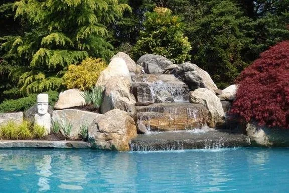 Professional lawn care service in Thornwood, NY by Harry Hudd Architectural Landscapes