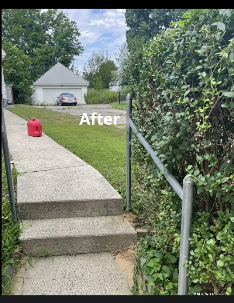 Trusted yard maintenance in Chicopee, MA by Harry’s landscaping