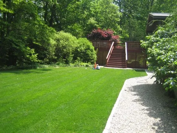Custom landscape installation experts serving New Rochelle, NY - Harter Landscaping of White Plains