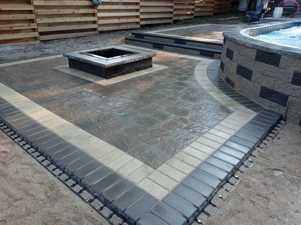 Expert outdoor landscaping in Rosemount, MN by Hartigan Outdoors