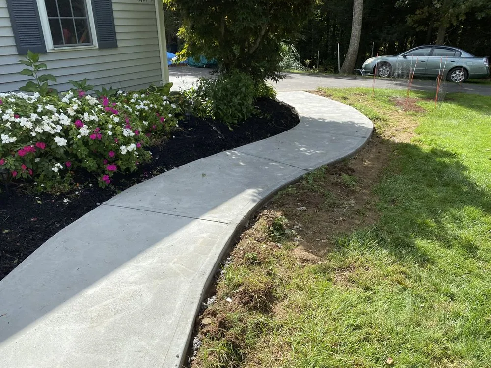 Affordable yard cleanup service experts serving Charlton, MA - Hartland