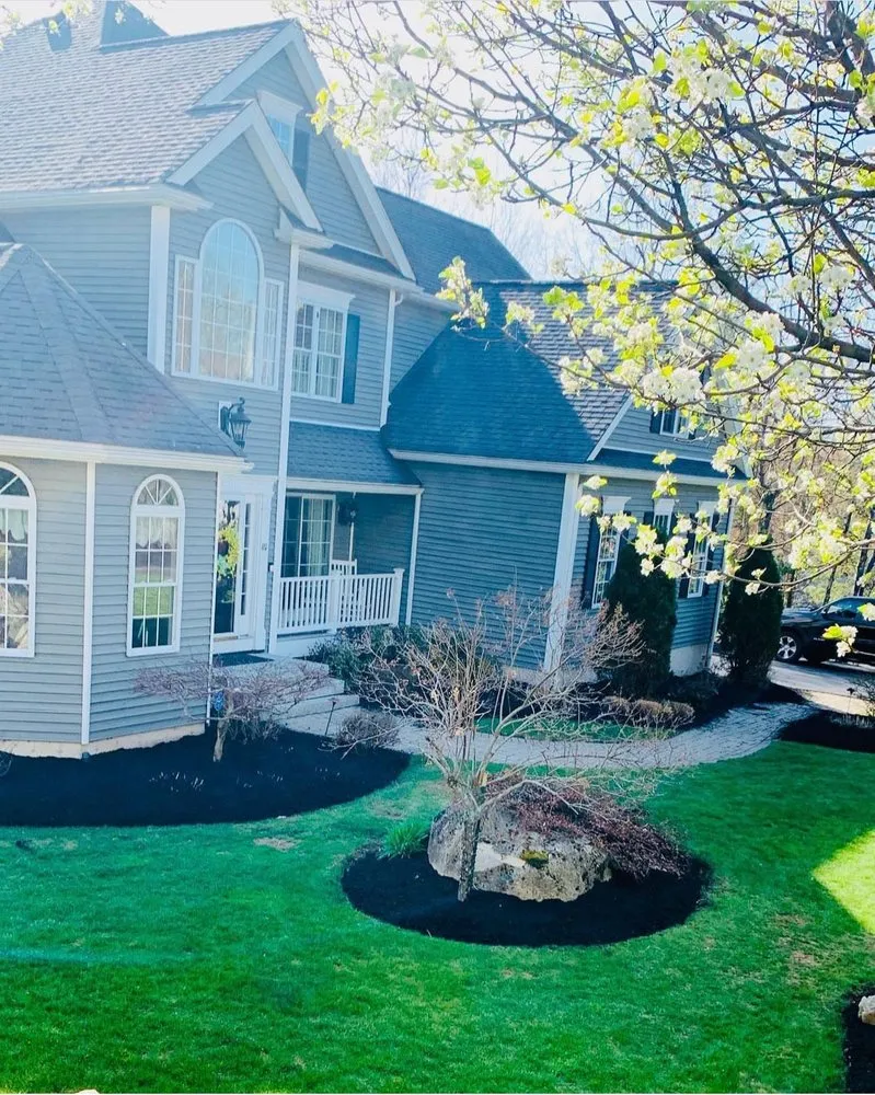 Expert yard maintenance in Hudson, MA - Hartland General Services