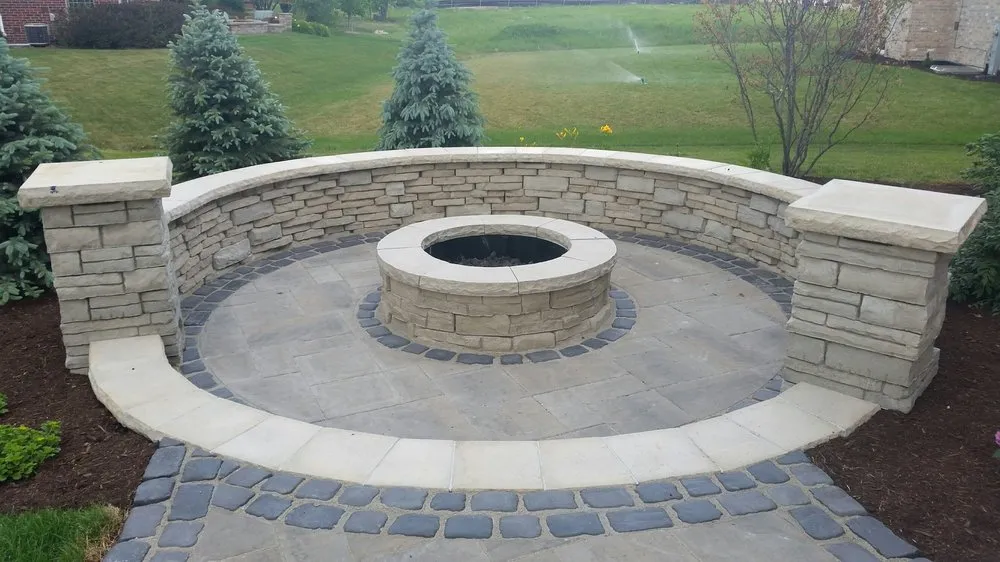 Top-rated garden landscaping experts serving Peotone, IL - Hartman Landscape