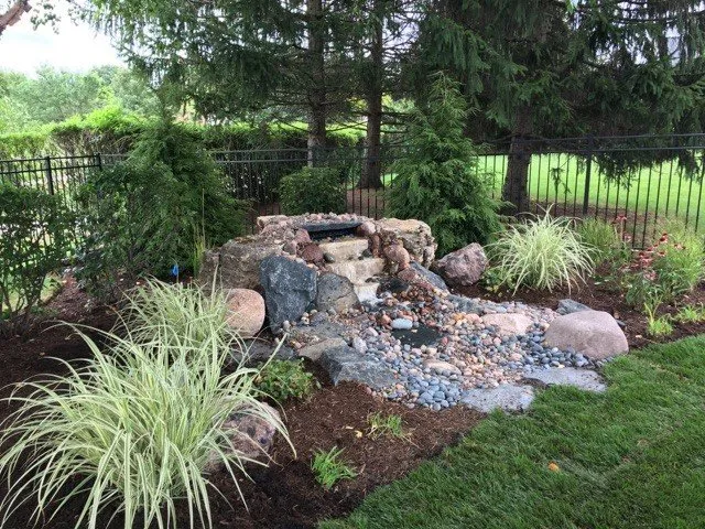 Local yard cleanup service experts serving Peotone, IL - Hartman Landscape
