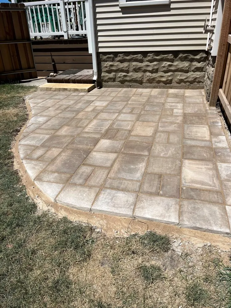 Affordable landscape installation in Athens, IL - Hartman Landscaping & Lawncare