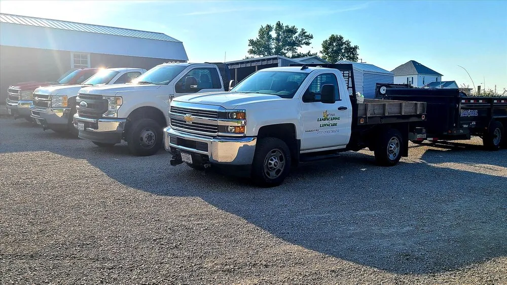 Expert yard cleanup service experts serving Athens, IL - Hartman Landscaping & Lawncare