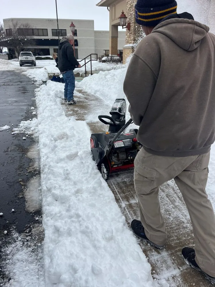 Trusted landscaping services experts serving Athens, IL - Hartman Landscaping & Lawncare