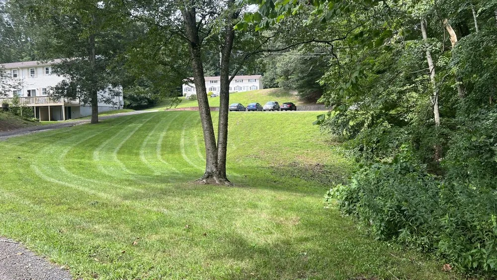 Affordable lawn mowing service in Baltic, CT - Harts Landscaping and Lawn Services