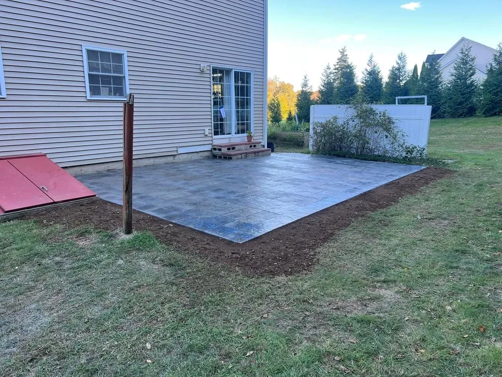 Top-rated yard maintenance in Baltic, CT by Harts Landscaping and Lawn Services