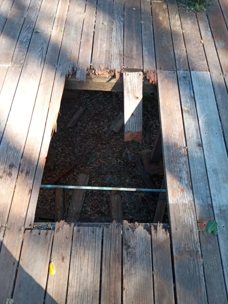 Expert landscaping services in Clearlake, CA by Hartzell's Handyman Services