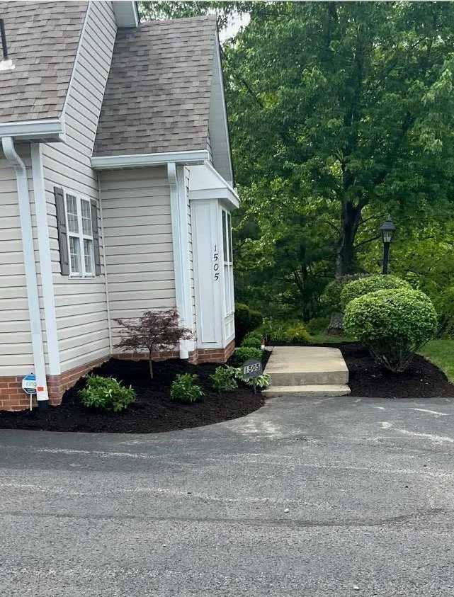 Professional lawn care service near you across Moon township, PA - Harvest Lawn Care