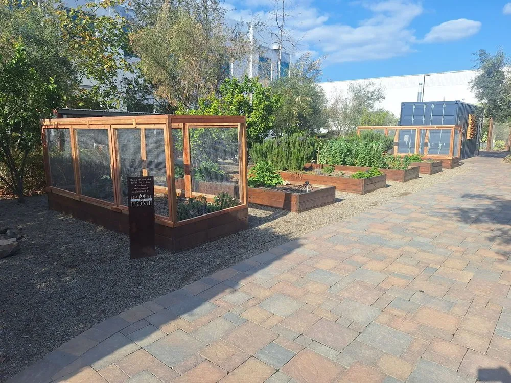 Top-rated yard maintenance in Irvine, CA by Harvest to Home