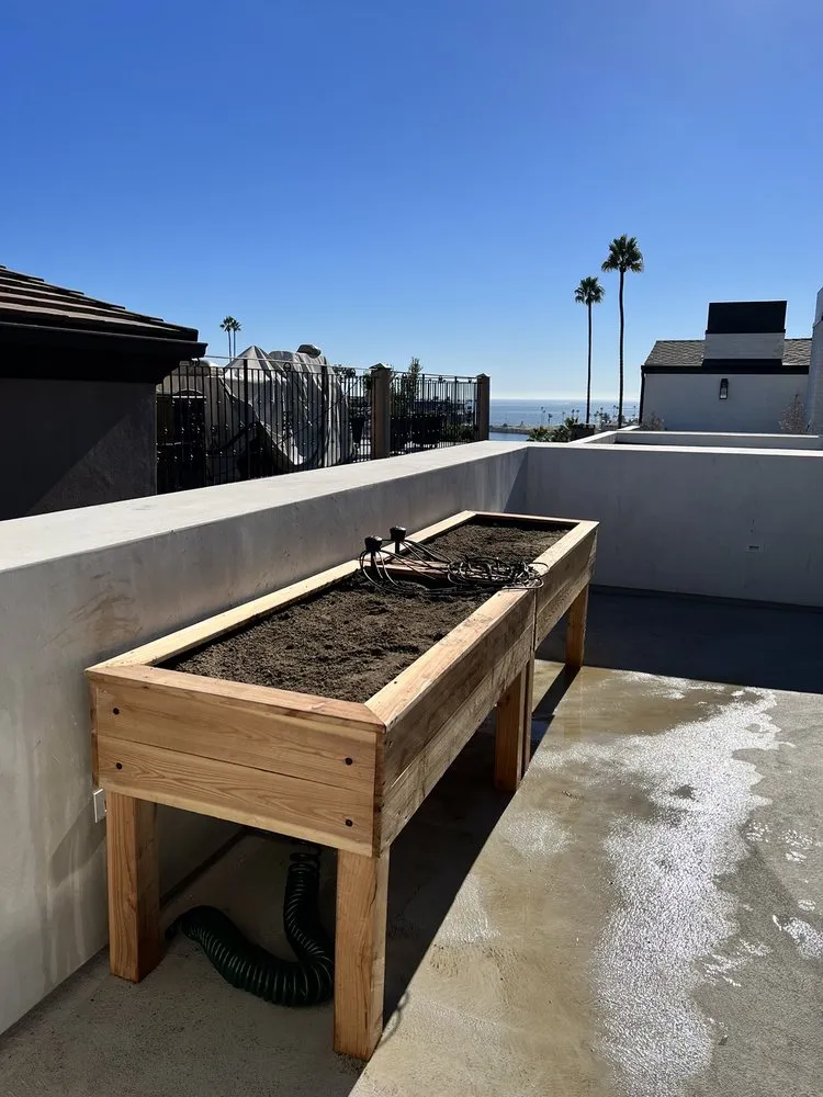 Affordable lawn mowing service near you across Irvine, CA - Harvest to Home