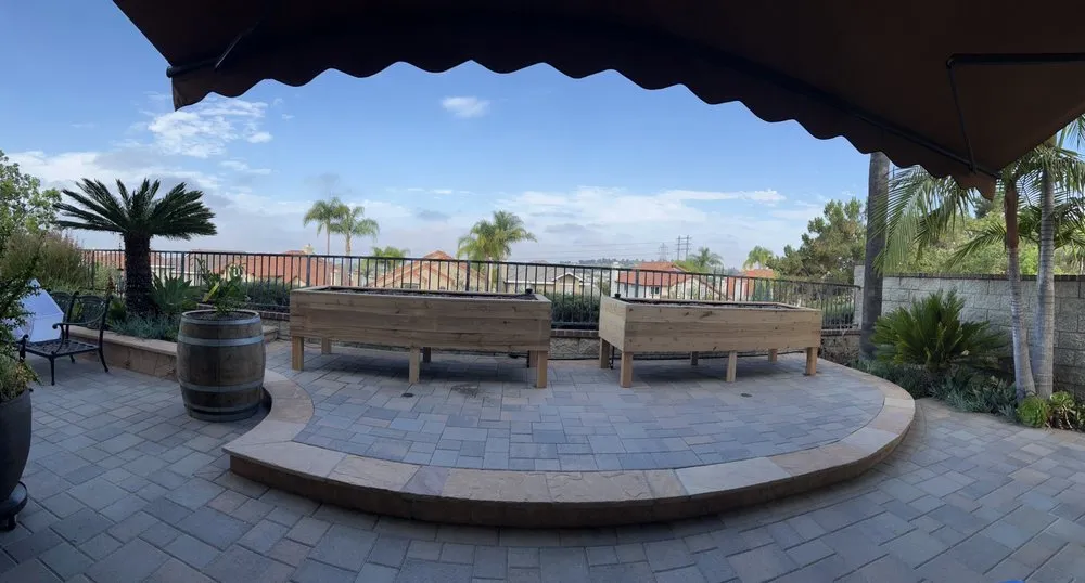 Local yard cleanup service in Irvine, CA - Harvest to Home