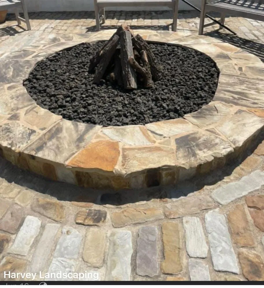 Affordable lawn mowing service in Kingsville, TX - Harvey Landscaping