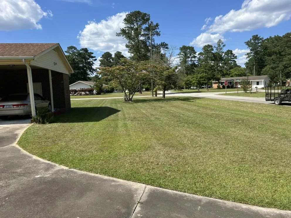 Top-rated landscape installation for homes in Havelock, NC by Harvey’s Quality Lawn care