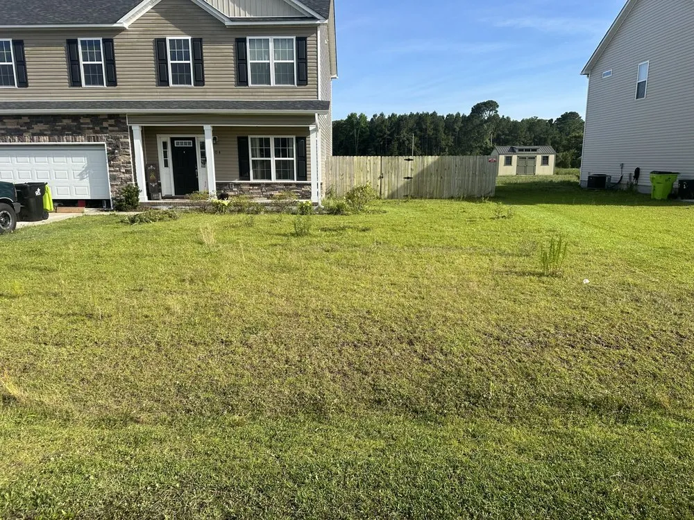 Top-rated lawn care service for homes in Havelock, NC by Harvey’s Quality Lawn care