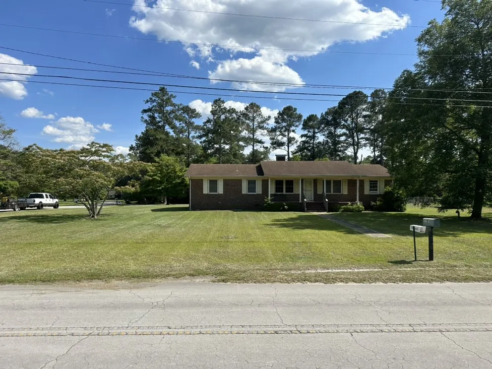 Professional landscape installation experts serving Havelock, NC - Harvey’s Quality Lawn care