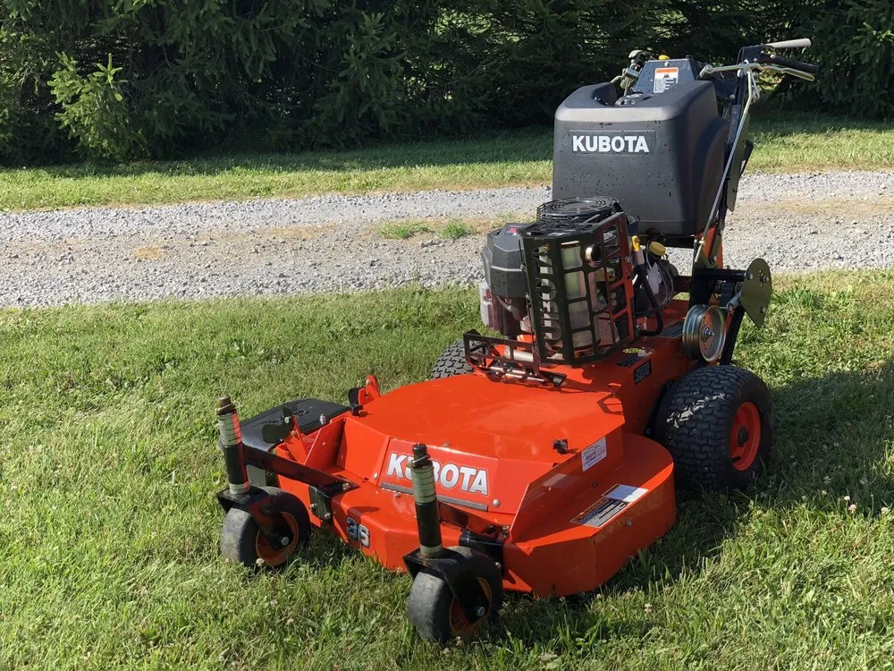 Top-rated yard cleanup service with custom design in Crawfordsville, IN by Haslam Family Lawn Care