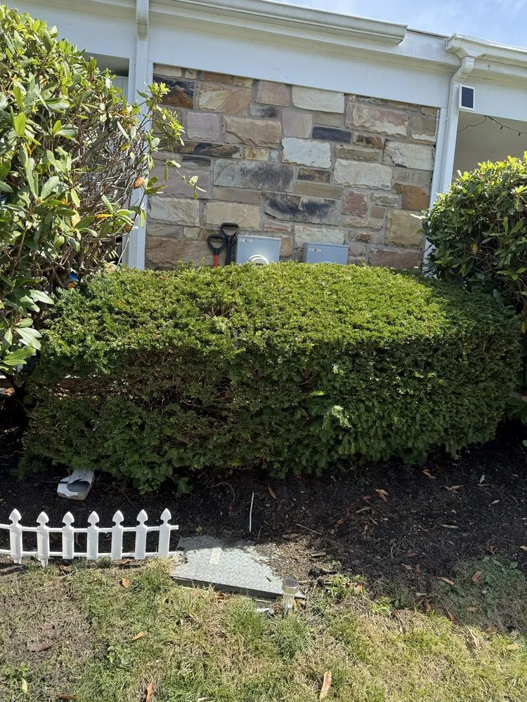 Top-rated landscaping services for homes across Miller Place, NY - Hassan's Lawn & Landscaping