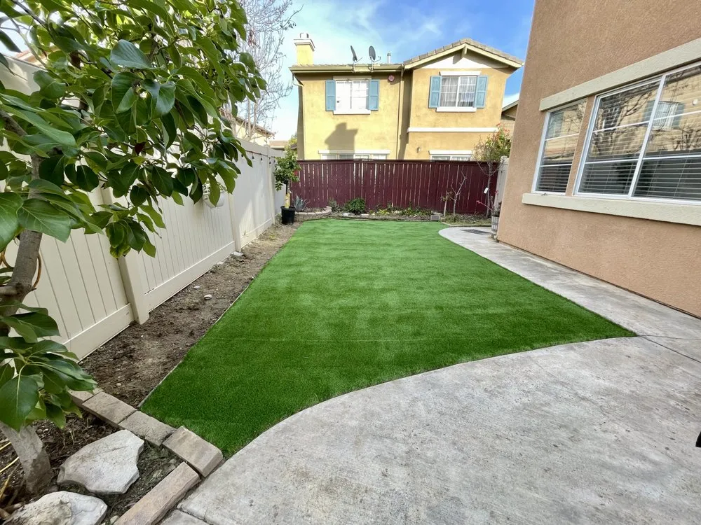 Reliable yard maintenance in Bonsall, CA by Haul Boss