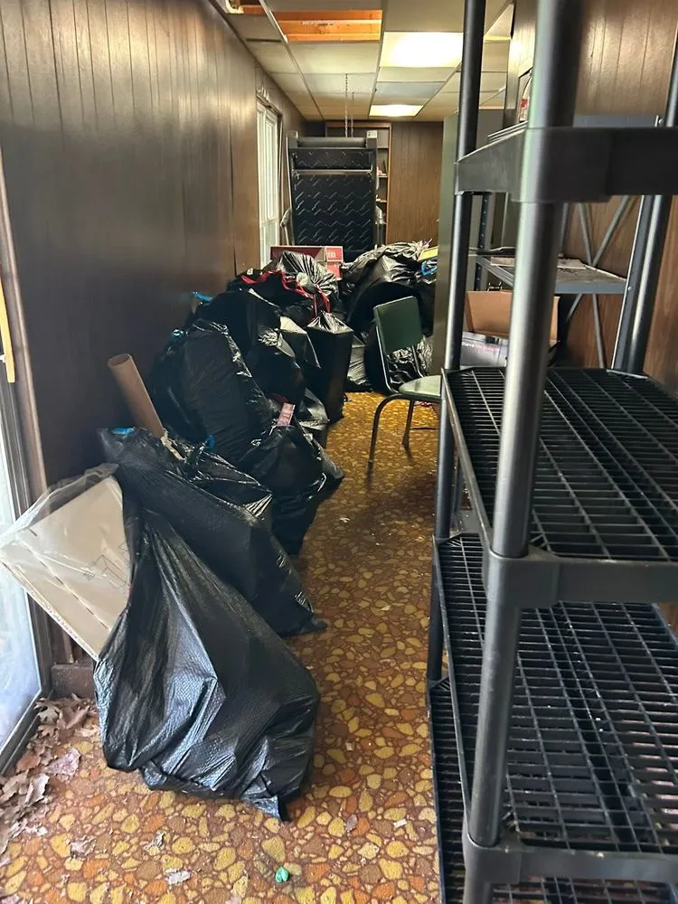 Reliable residential landscaping in Imperial, MO by Haul Day Every Day