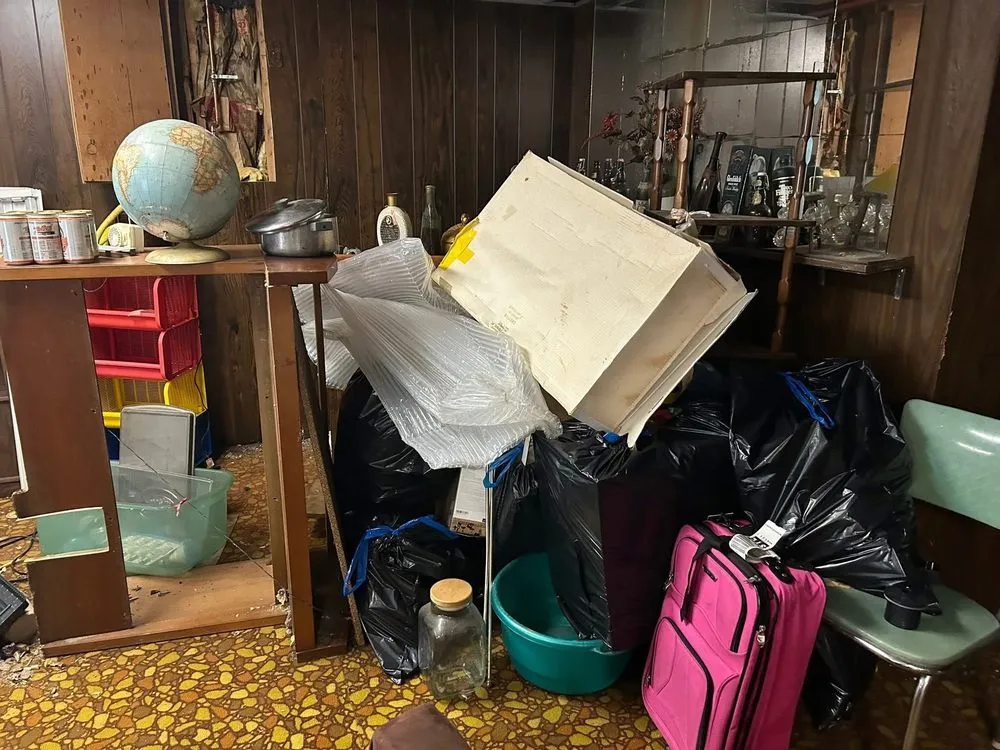 Professional landscape installation in Imperial, MO by Haul Day Every Day