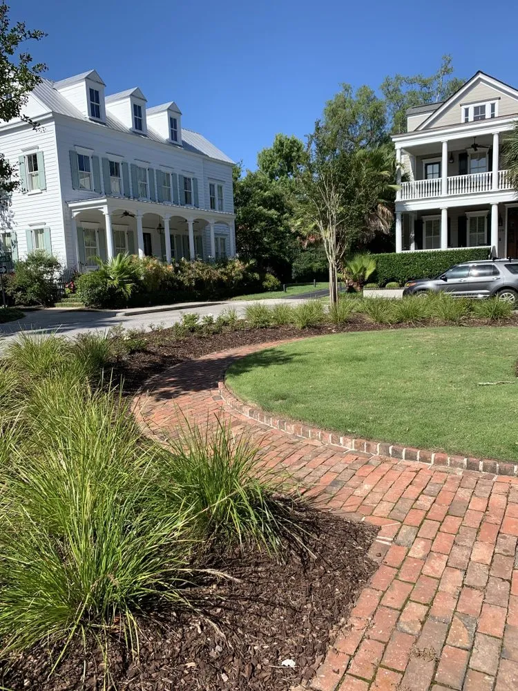 Reliable garden landscaping in North Charleston, SC by Haul it All