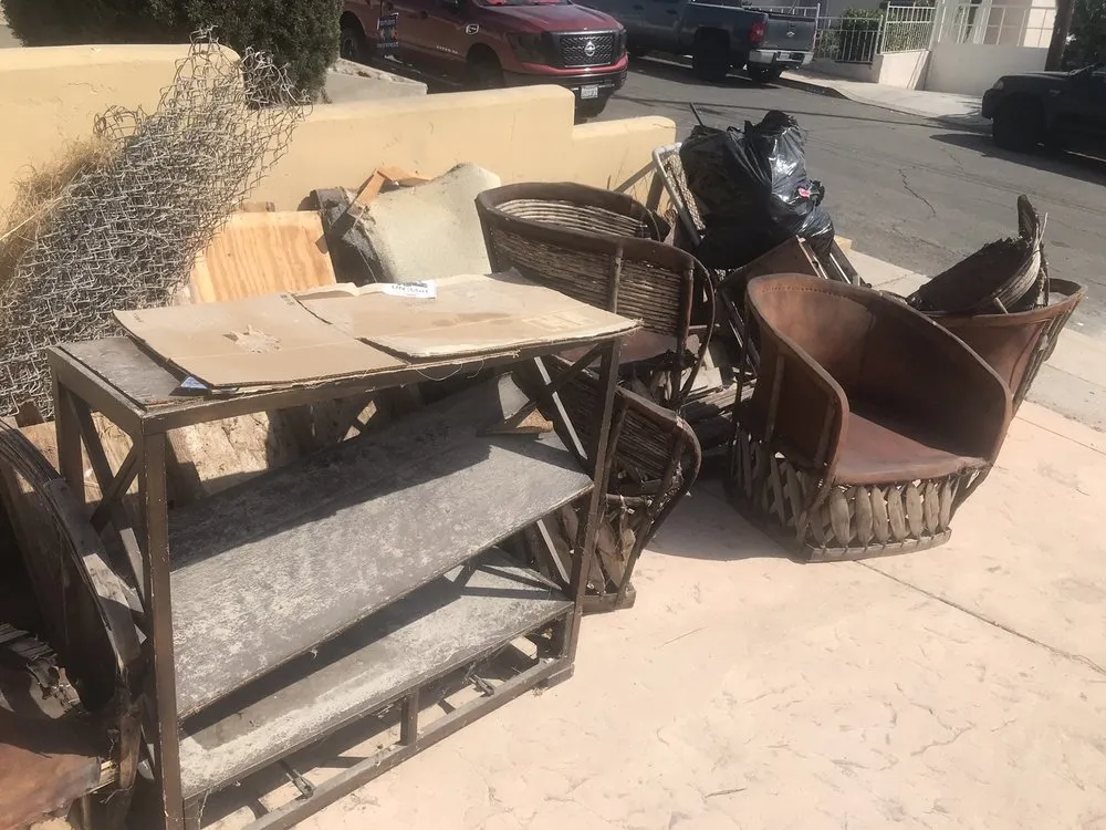 Trusted yard cleanup service experts serving Spring Valley, CA - Haul Loads Services