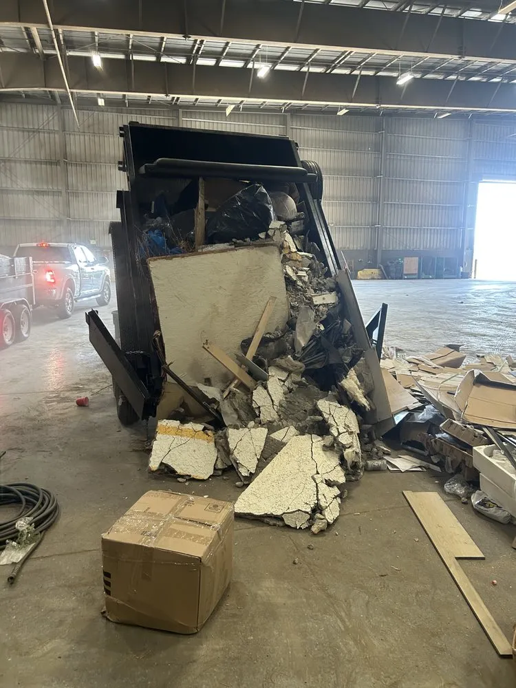 Top-rated lawn care service experts serving Hesperia, CA - Haul n’ stuff