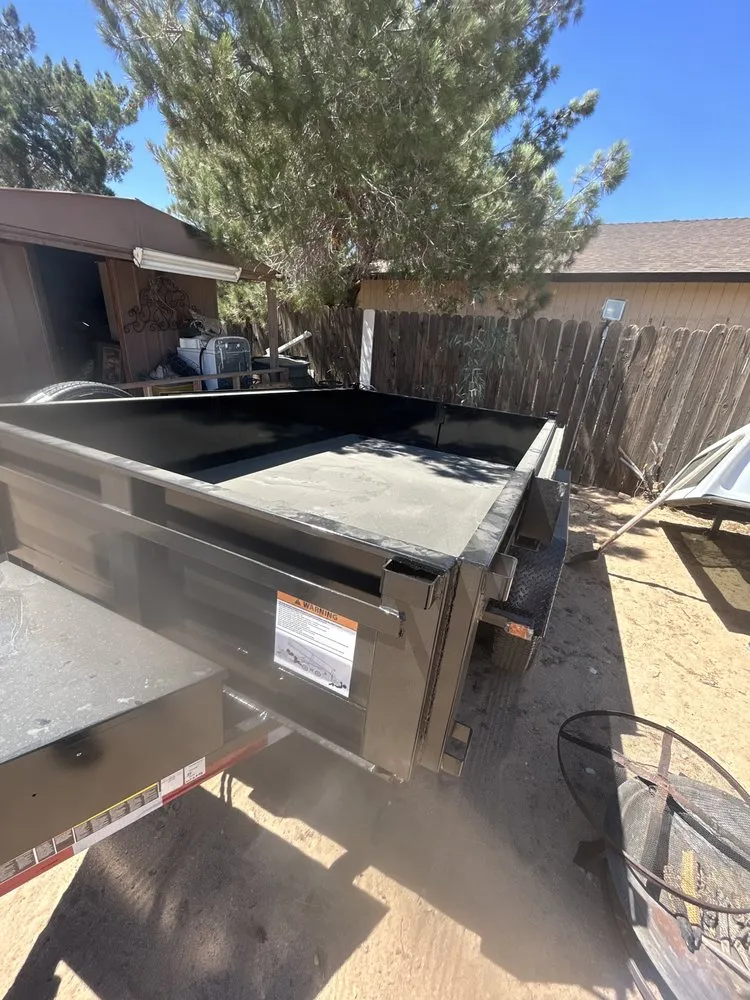 Custom garden landscaping in Hesperia, CA by Haul n’ stuff