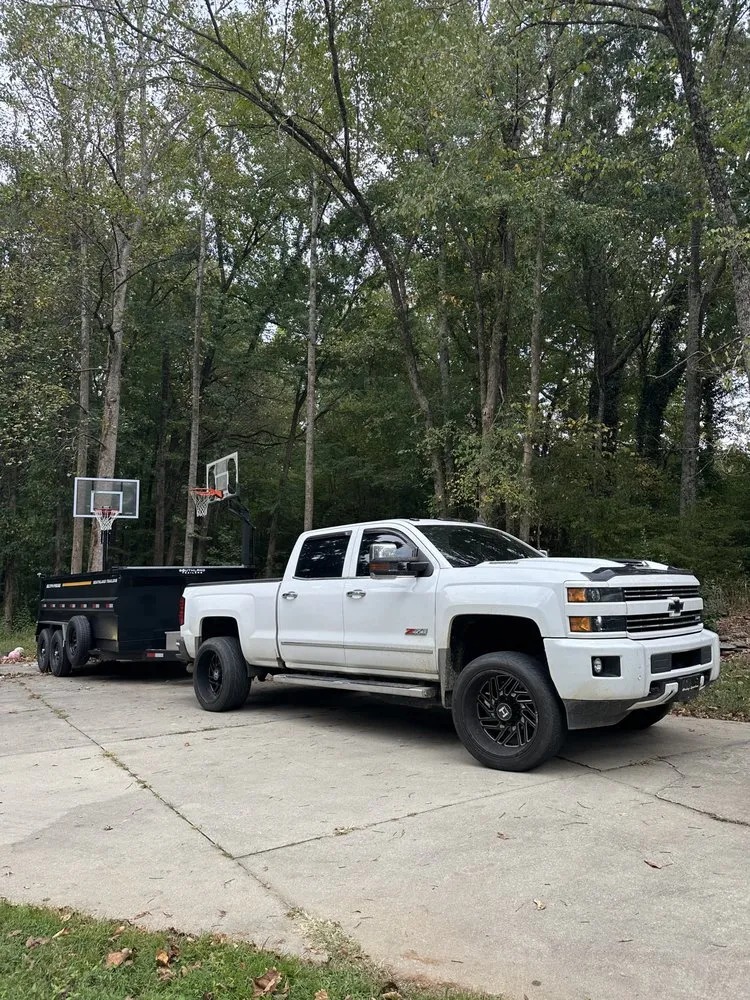 Custom yard cleanup service experts serving Winston-Salem, NC - Haul Yeah