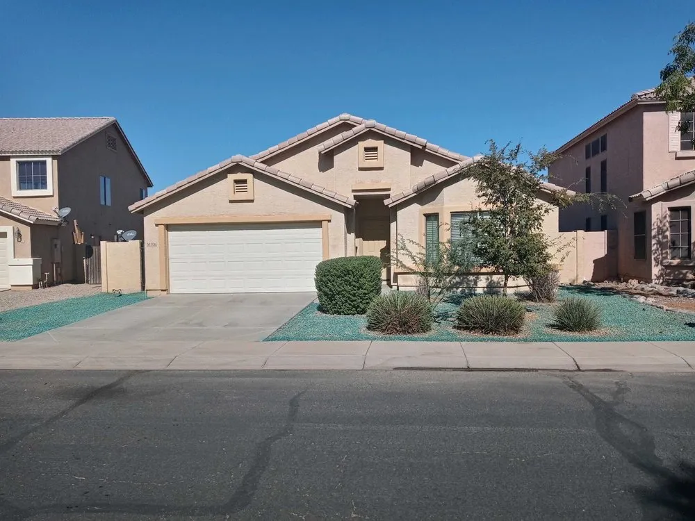 Reliable outdoor landscaping in Arizona City, AZ by Hauling & Landscape Service