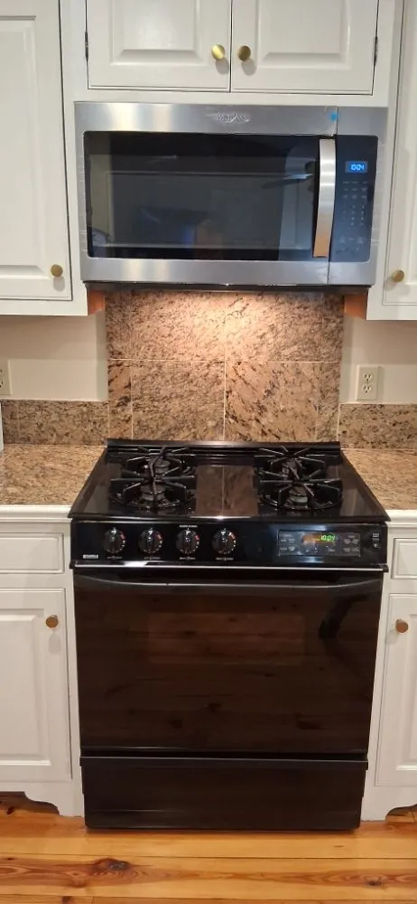 Professional lawn mowing service in Saint Martinville, LA - Hauling Grass Outdoor Services