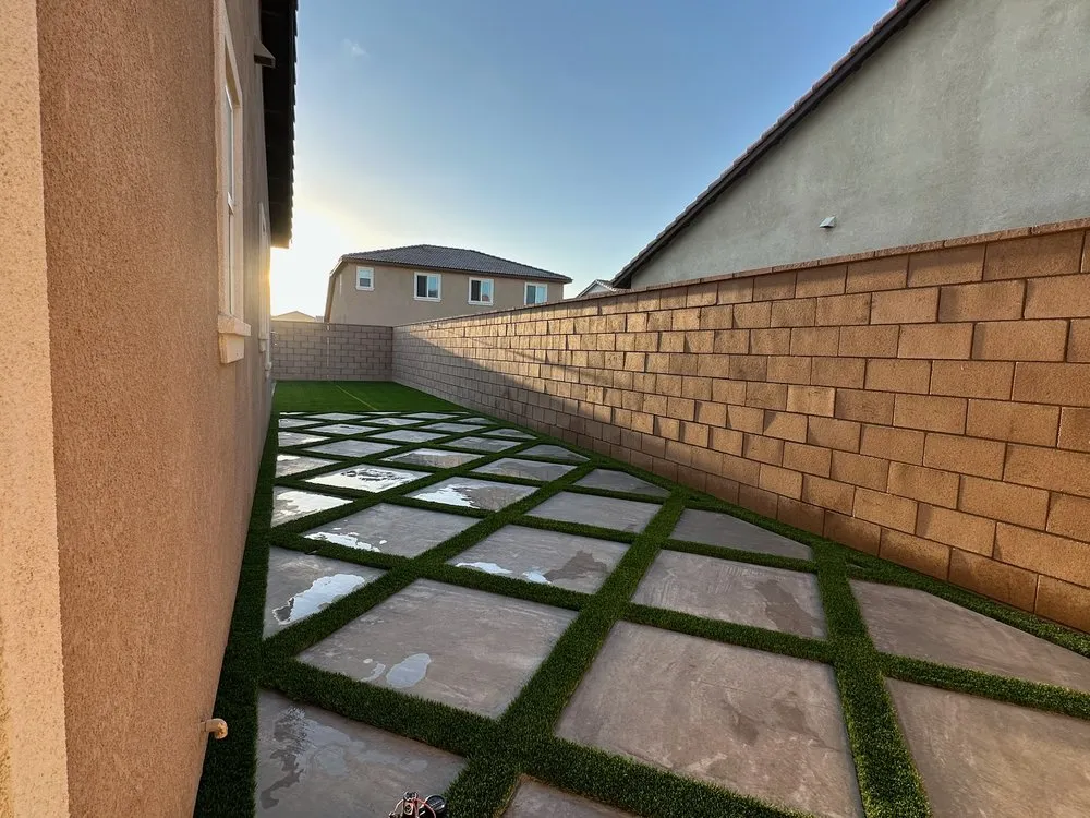 Custom garden landscaping for outdoor upgrades across Newport Beach, CA - HavenHub