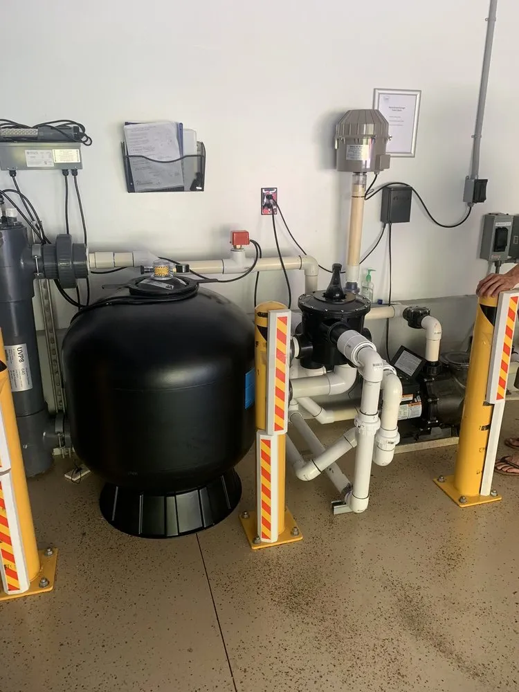 Professional lawn care service for year-round maintenance in Honolulu, HI by Hawaii Koi & Ponds